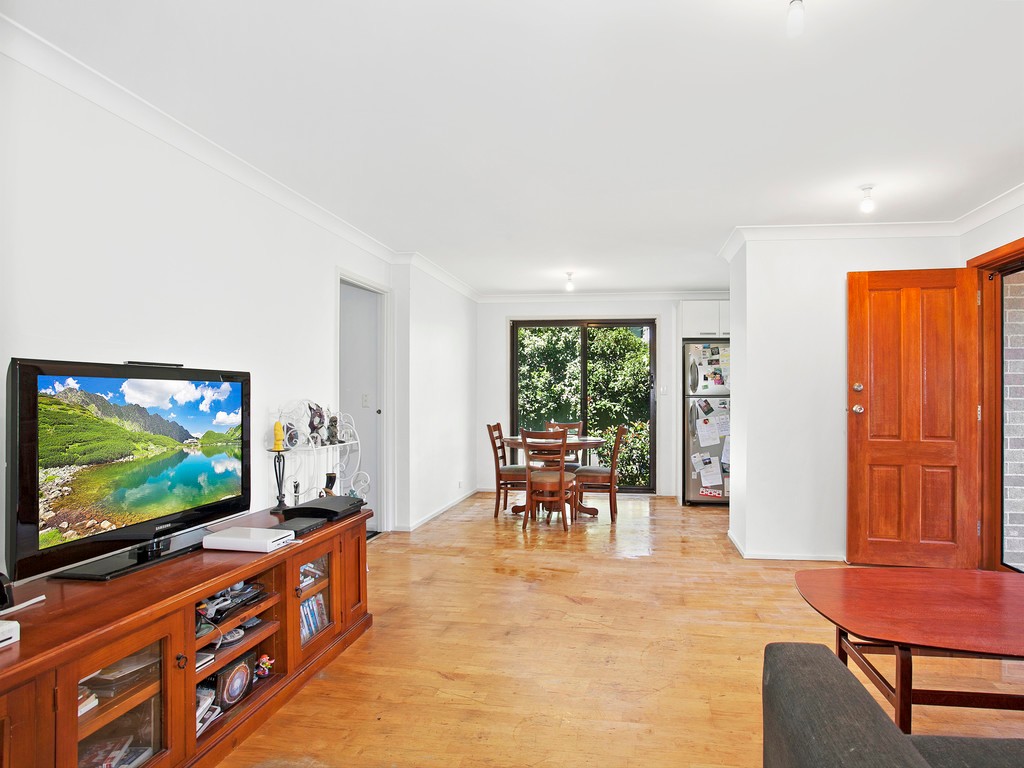 3 The Crescent, Helensburgh, NSW 2508