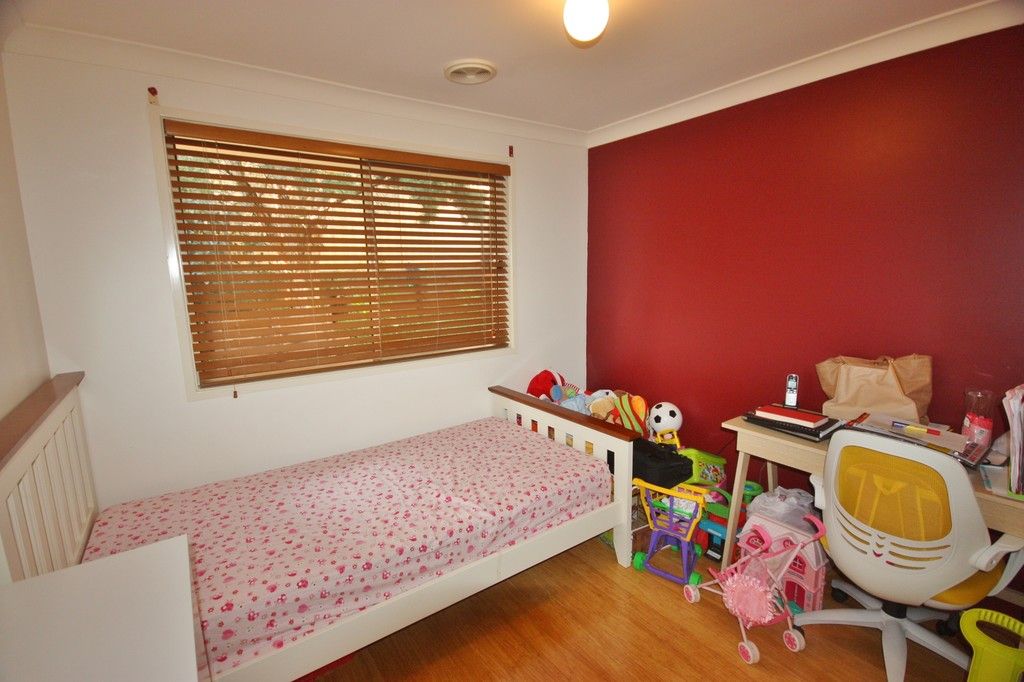 6 Gabriel Circuit, Blair Athol, NSW 2560