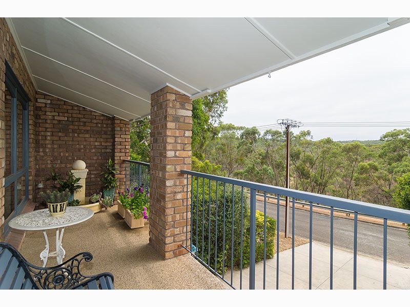 130 Broadmeadow Drive, Flagstaff Hill, SA 5159