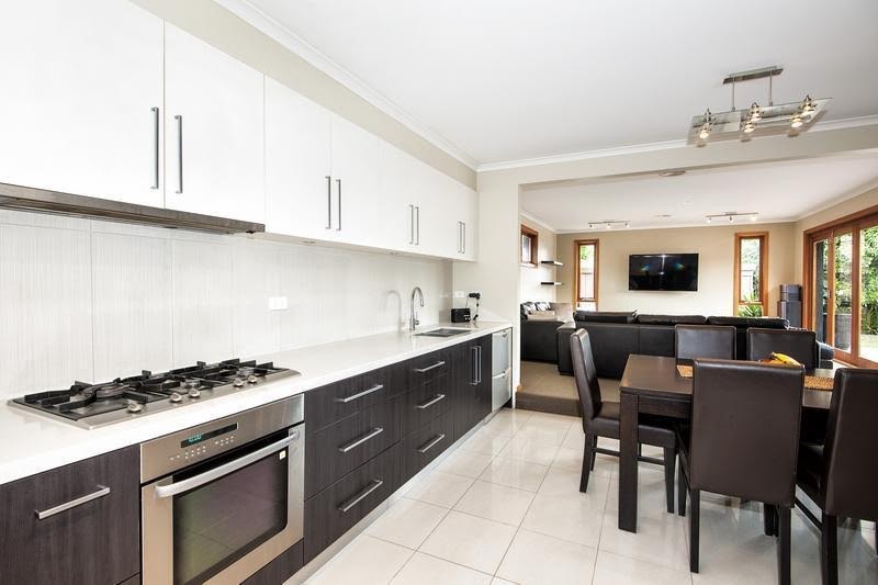 12 Club Avenue, Kingsbury, VIC 3083