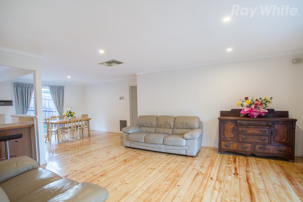 143 Yallambie Road, Macleod, VIC 3085