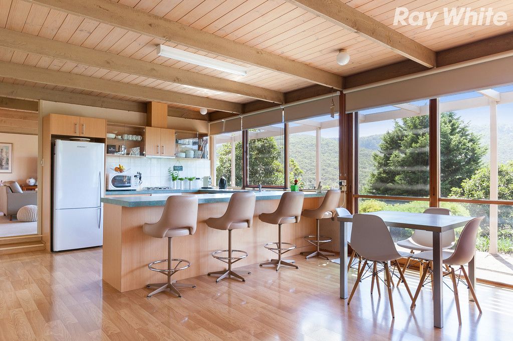 13 Grandview Crescent, Upper Ferntree Gully, VIC 3156