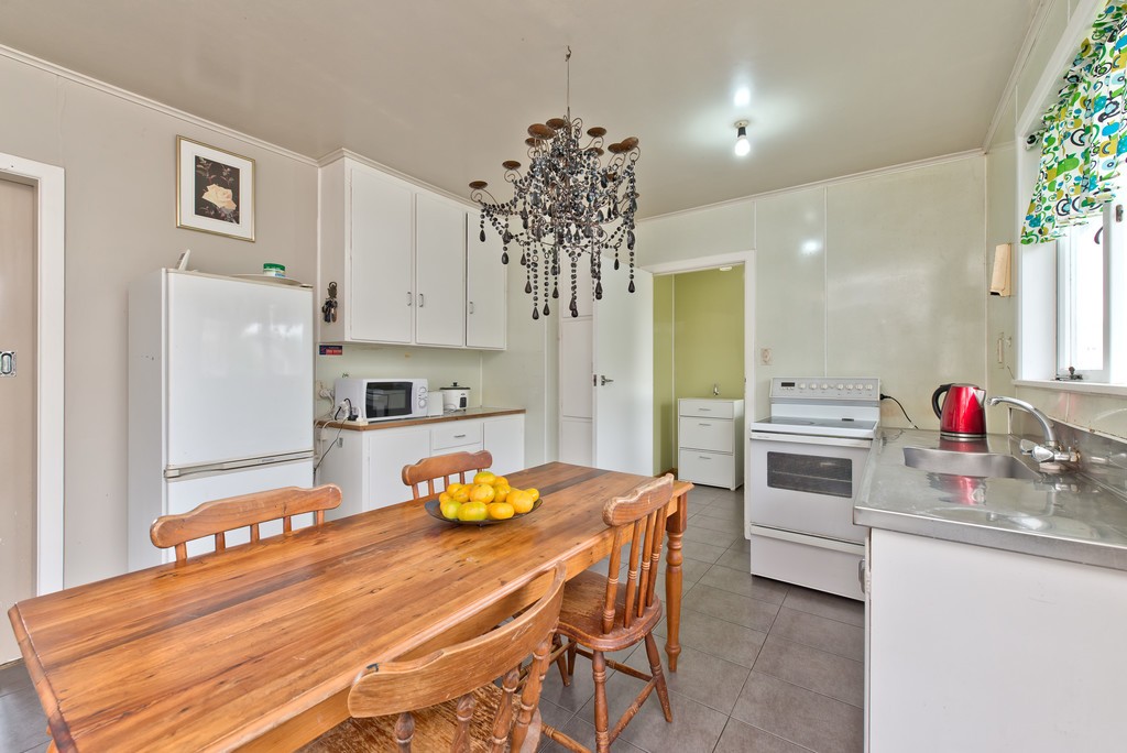 142 Weymouth Road, Manurewa, Manukau City