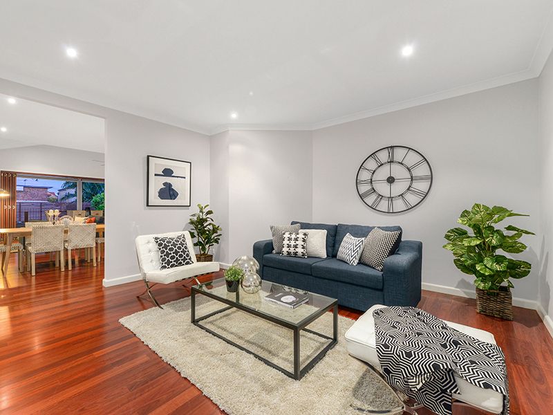 34 Oakley Street, Manly, QLD 4179