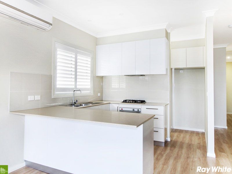 2/229 Ashburton Drive, Albion Park, NSW 2527