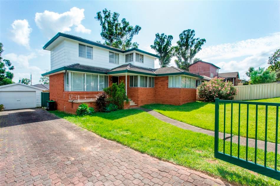 87 Barlow Street, Cambridge Park, NSW 2747