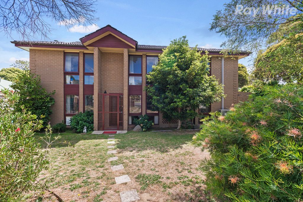 1 Gum Court, Knoxfield, VIC 3180