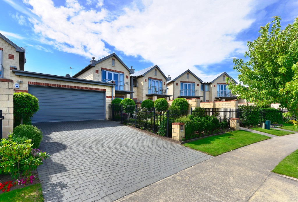8 Waterford Avenue, Northwood, Christchurch City