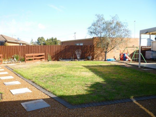 12 Walton Close, CRAIGIEBURN, VIC 3064
