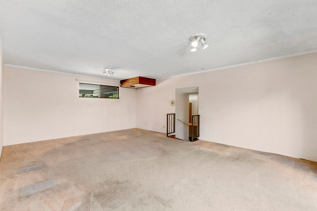 2/83 Queen Street, Southport, QLD 4215