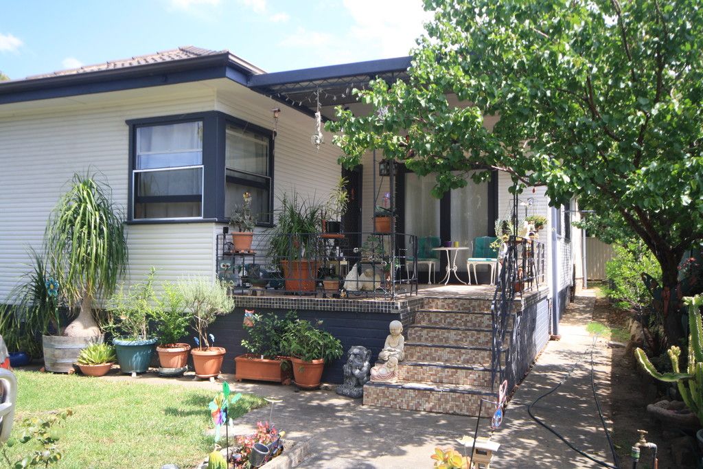 113 Saywell Road