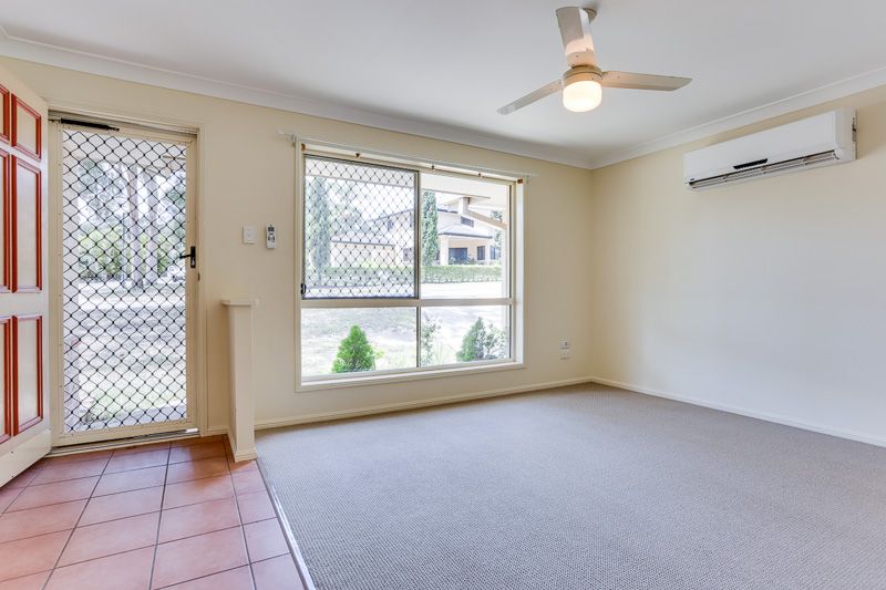 11 Killarney Street, Forest Lake, QLD 4078