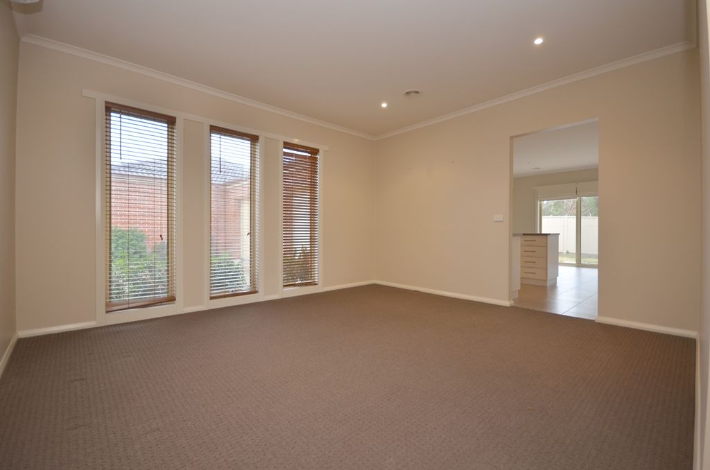 2/19 Jess Way, SEBASTOPOL, VIC 3356