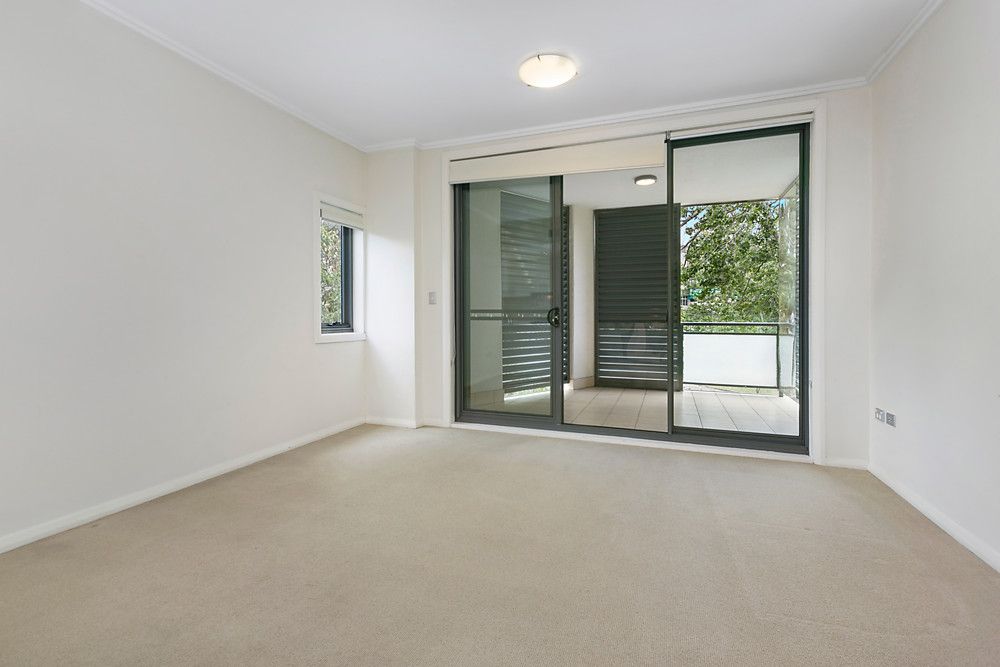 1-3 Eulbertie Avenue, Warrawee, NSW 2074