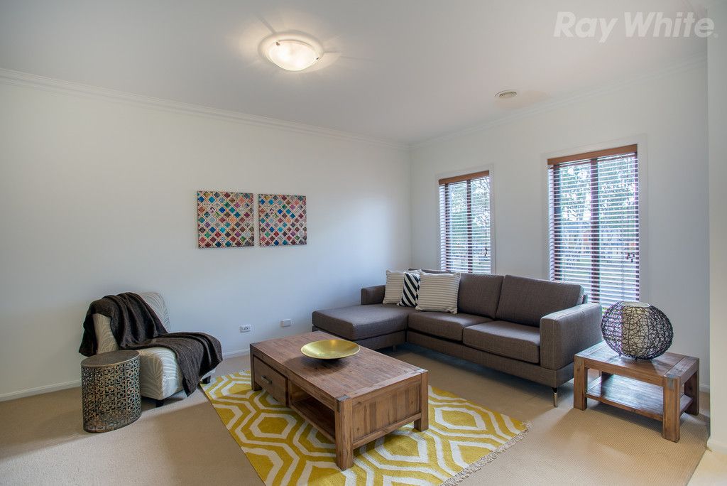 31 Tennyson Circuit, Mill Park, VIC 3082