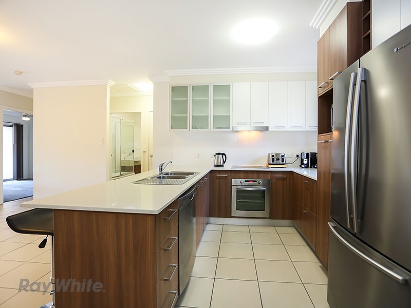 8/15 Rhodes Street, Stafford, QLD 4053