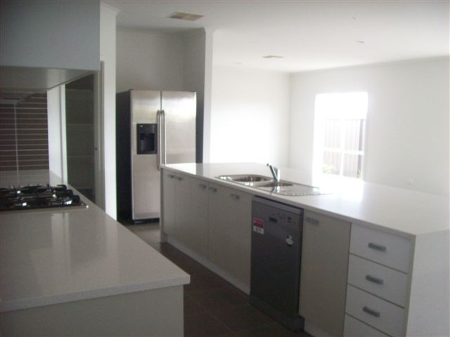 3 Nottingham Close, CRAIGIEBURN, VIC 3064