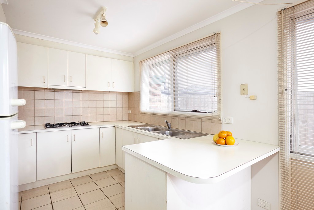 2/340 Warrigal Road (Facing Pitt Street), Oakleigh South, VIC 3167
