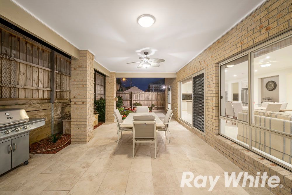 6 Gravillia Grove, Wantirna South, VIC 3152
