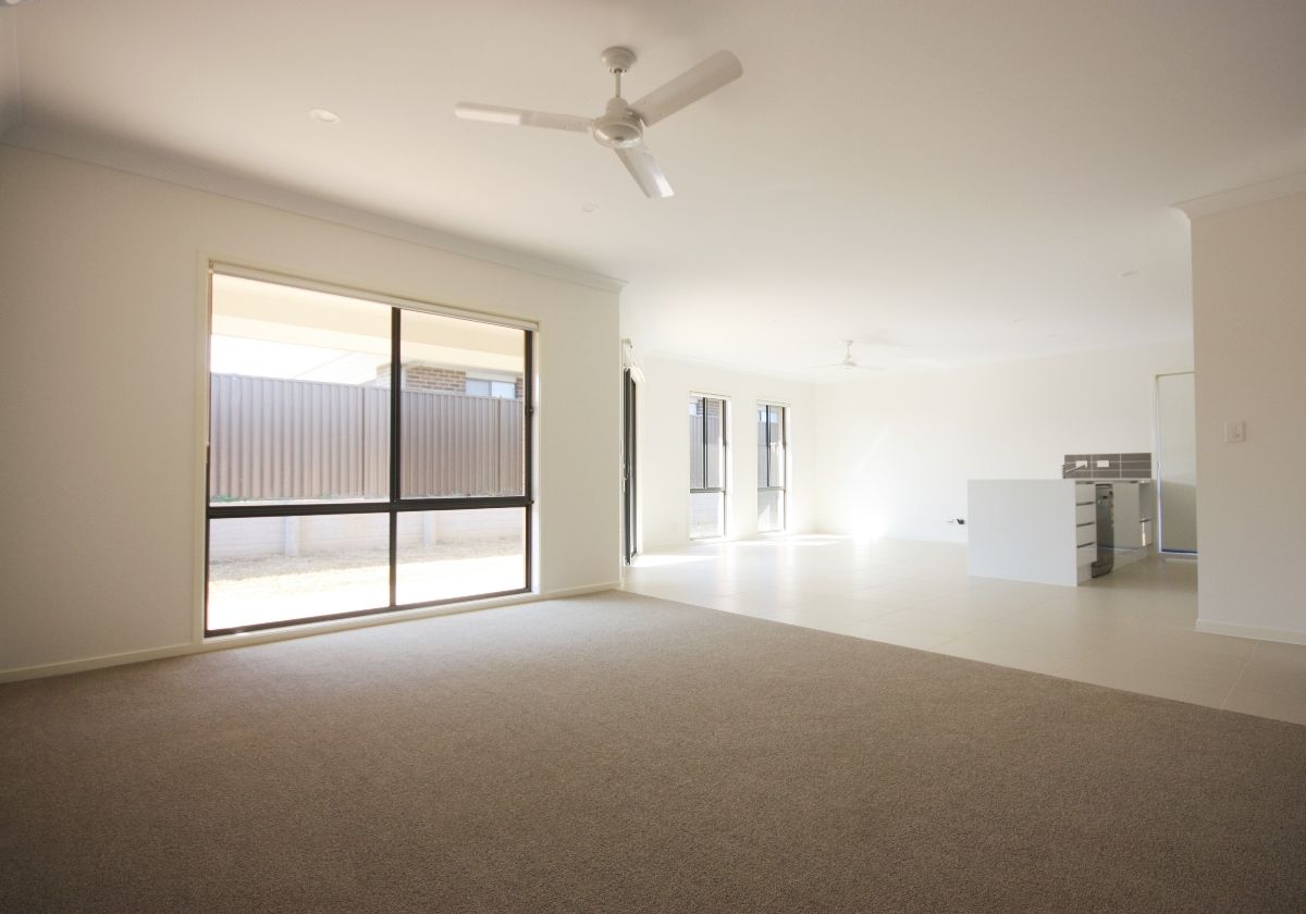 4 Whitfield Street, Gregory Hills, NSW 2557