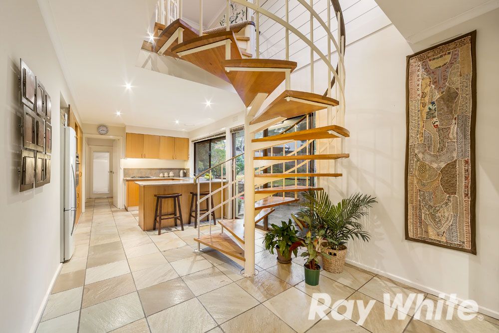 128 Broad Gully Road, Diamond Creek, VIC 3089