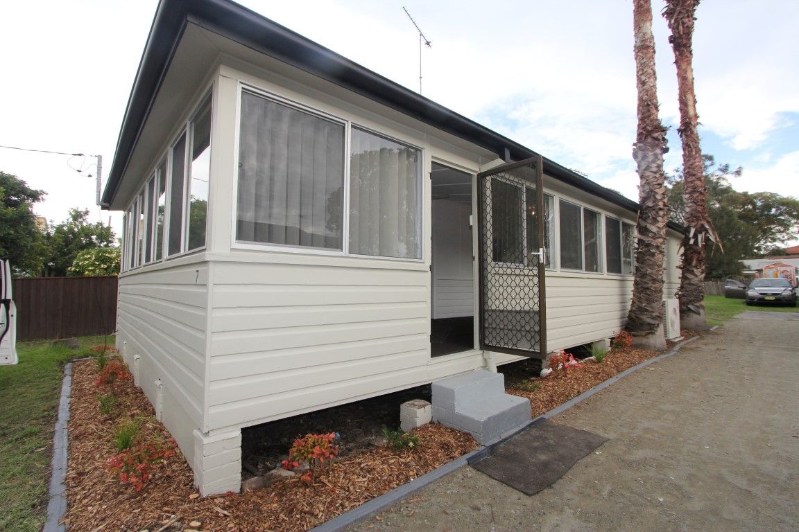 7 Coral Street, The Entrance, NSW 2261
