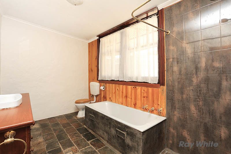 9 Harris Street, Balaklava, SA 5461