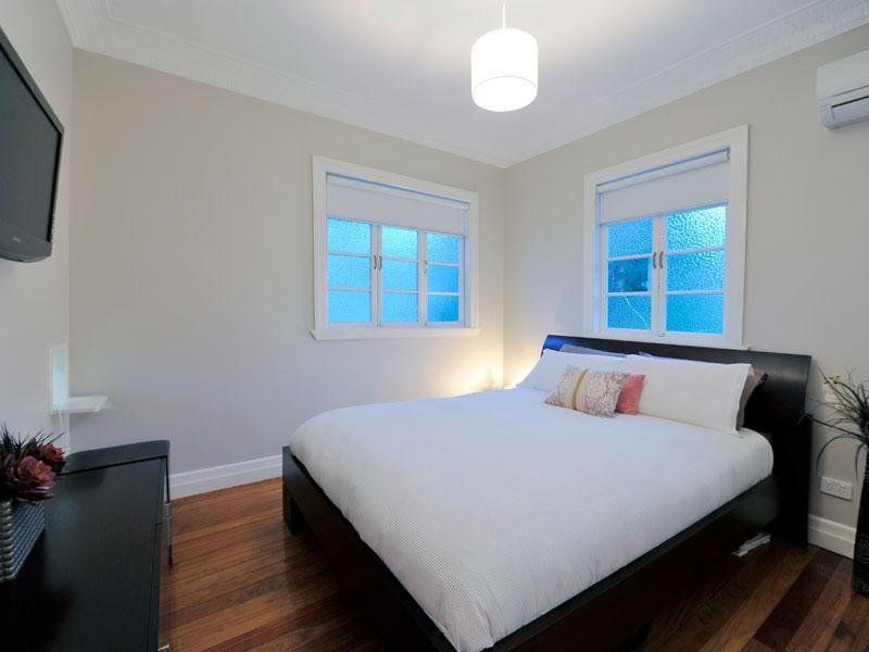 126 Hawthorne Road, Hawthorne, QLD 4171