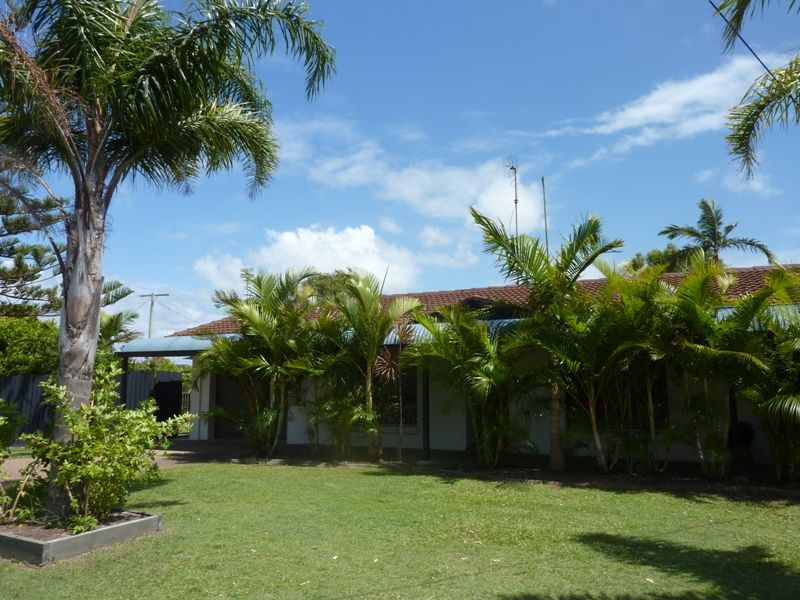 18 Ilaroo Crescent, WARANA, QLD 4575