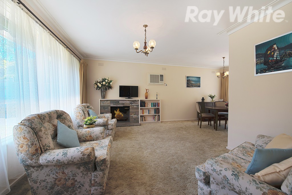 30 Bonview Crescent, Burwood East, VIC 3151