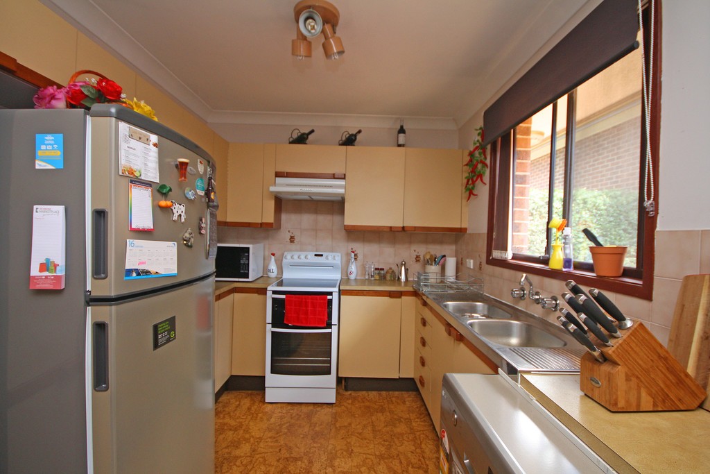 8/211 Oxford Road, Ingleburn, NSW 2565