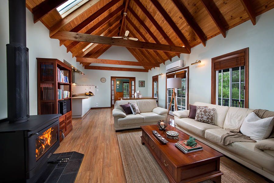 10 Third Street, Blackheath, NSW 2785