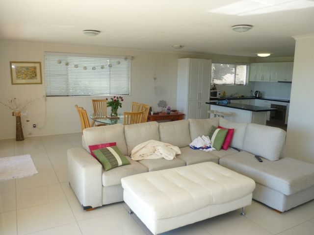 1/33 Yakola Parade, ALEXANDRA HEADLAND, QLD 4572