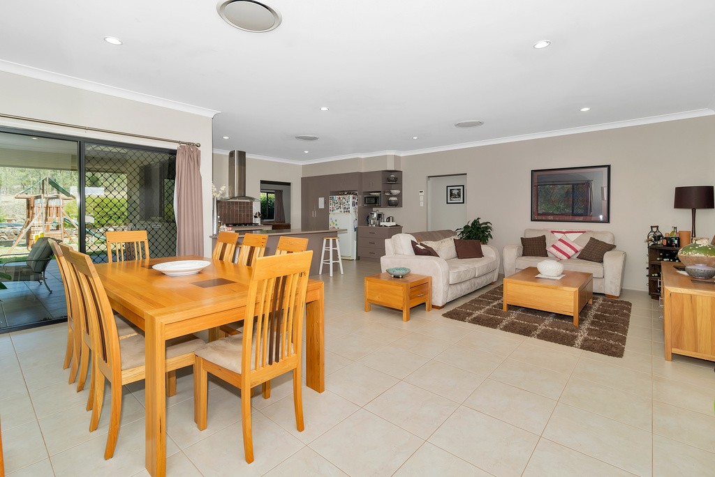 23 Roderick Drive, Cotswold Hills, QLD 4350