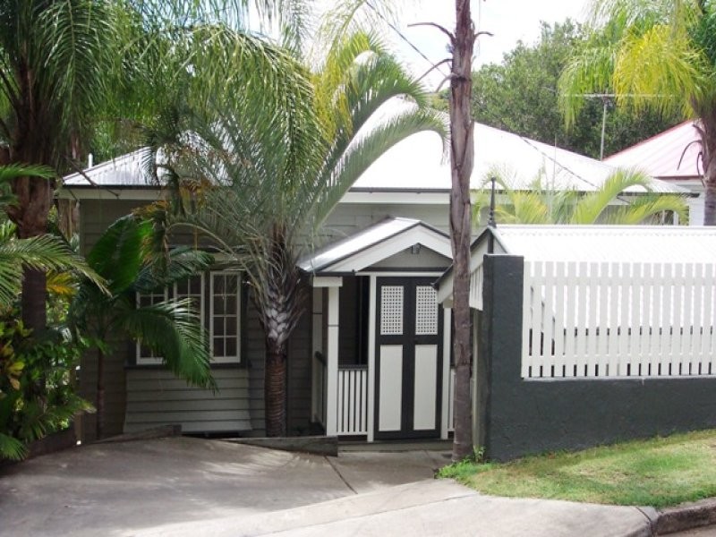 53 Wentworth Parade, Balmoral, QLD 4171