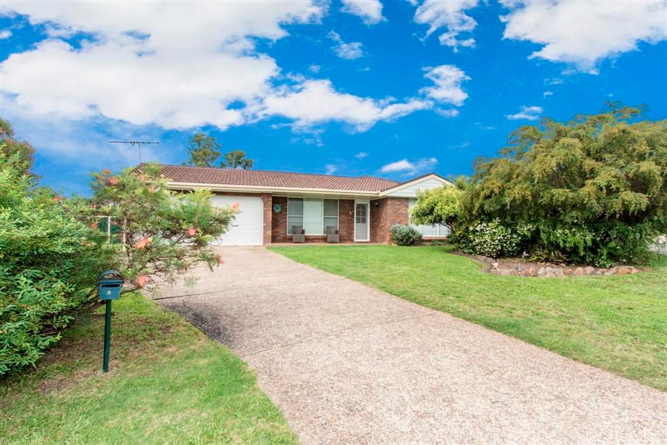 6 Clovertop Place, Werrington Downs, NSW 2747