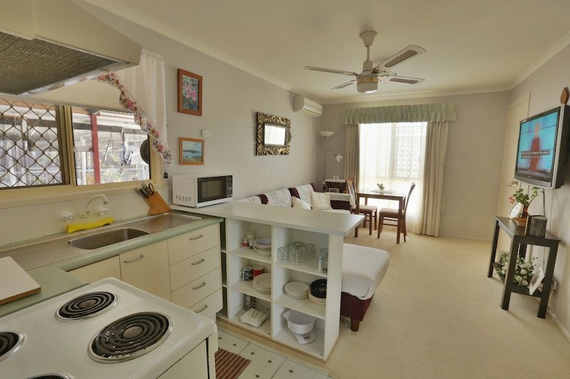 Villa 10 'Empress Park' 65 Caloundra Road, Little Mountain, QLD