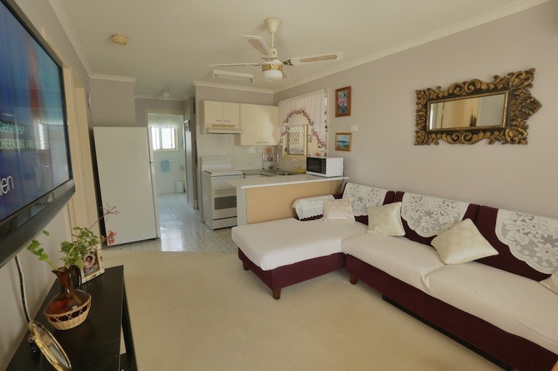 Villa 10 'Empress Park' 65 Caloundra Road, Little Mountain, QLD 4551