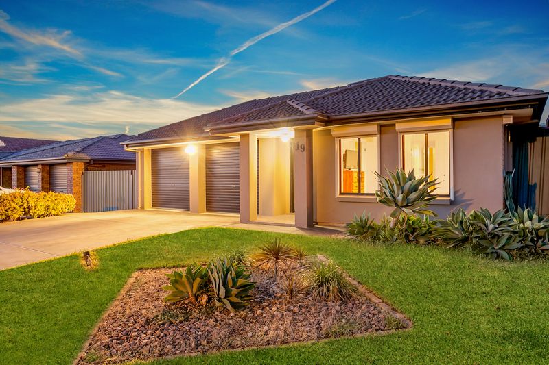 19 Martindale Place, Walkley Heights SA 5098