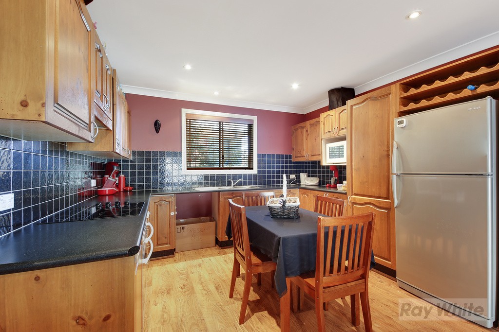 8 Amber Court, Goulburn, NSW 2580
