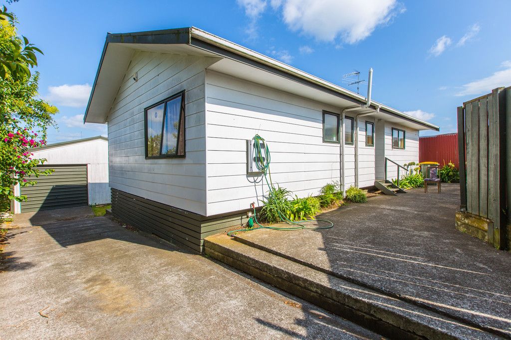 28A Parker Crescent, Otara, Manukau City