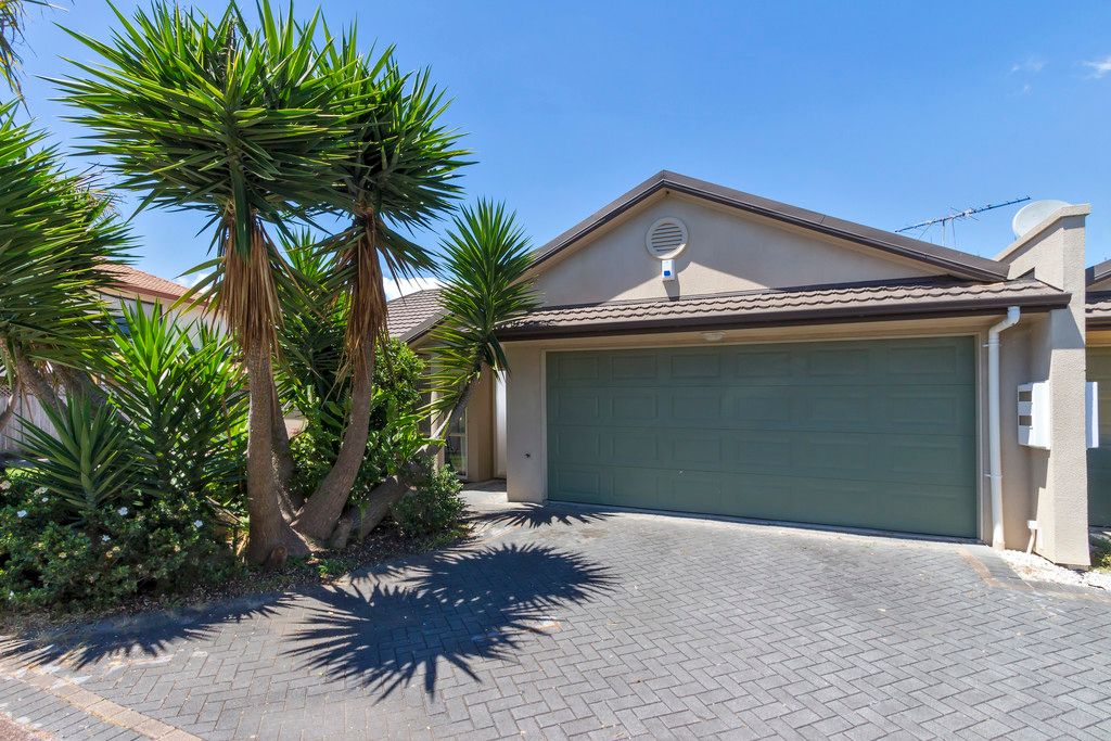 4/8 Saints Court, Manurewa, Manukau City