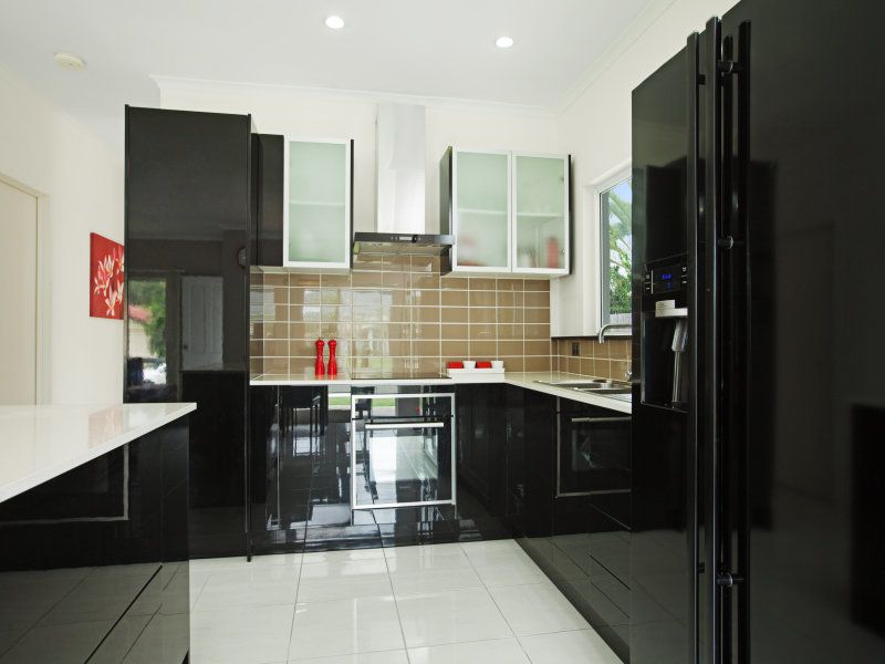 5 Dolphin Close, Kewarra Beach, QLD 4879
