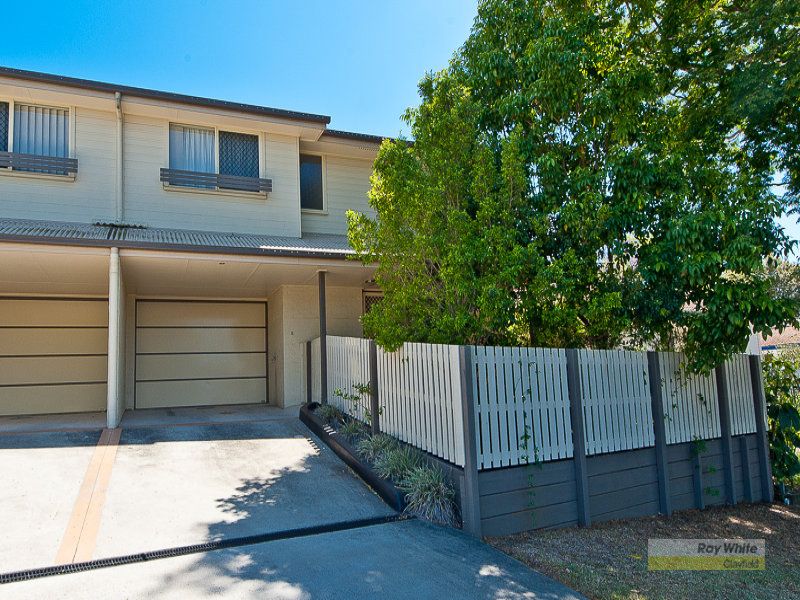 35 Sammells Drive, Chermside QLD 4032
