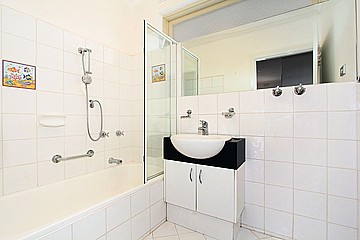 3/29-31 Toolombool Road, Carnegie, VIC 3163