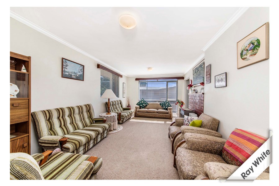 33 Lumeah Street, Narrabundah, ACT 2604
