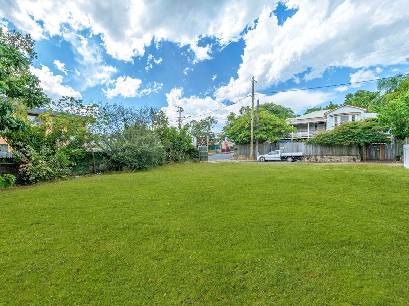 27 Lever Street, Albion, QLD 4010