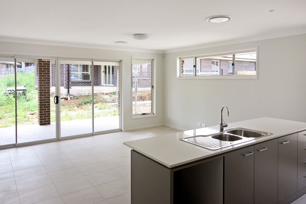 28 Jackson Road, Elderslie, NSW 2570