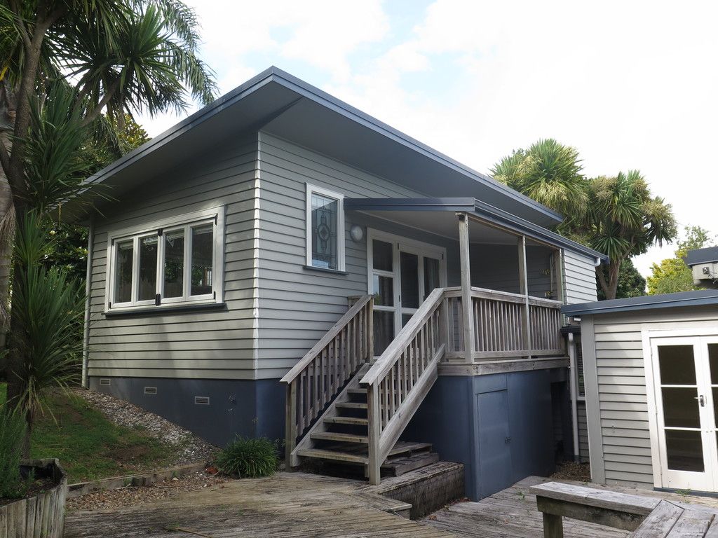 71 Lorenzen Bay Road, Raglan, Waikato District