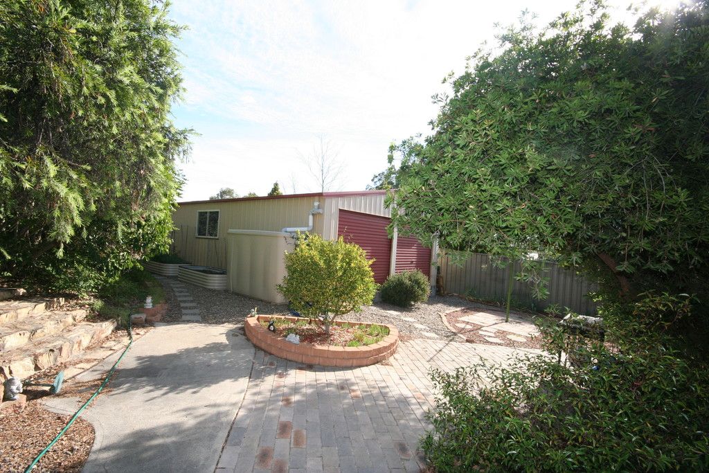 6 Crommelin Place, Chisholm, ACT 2905